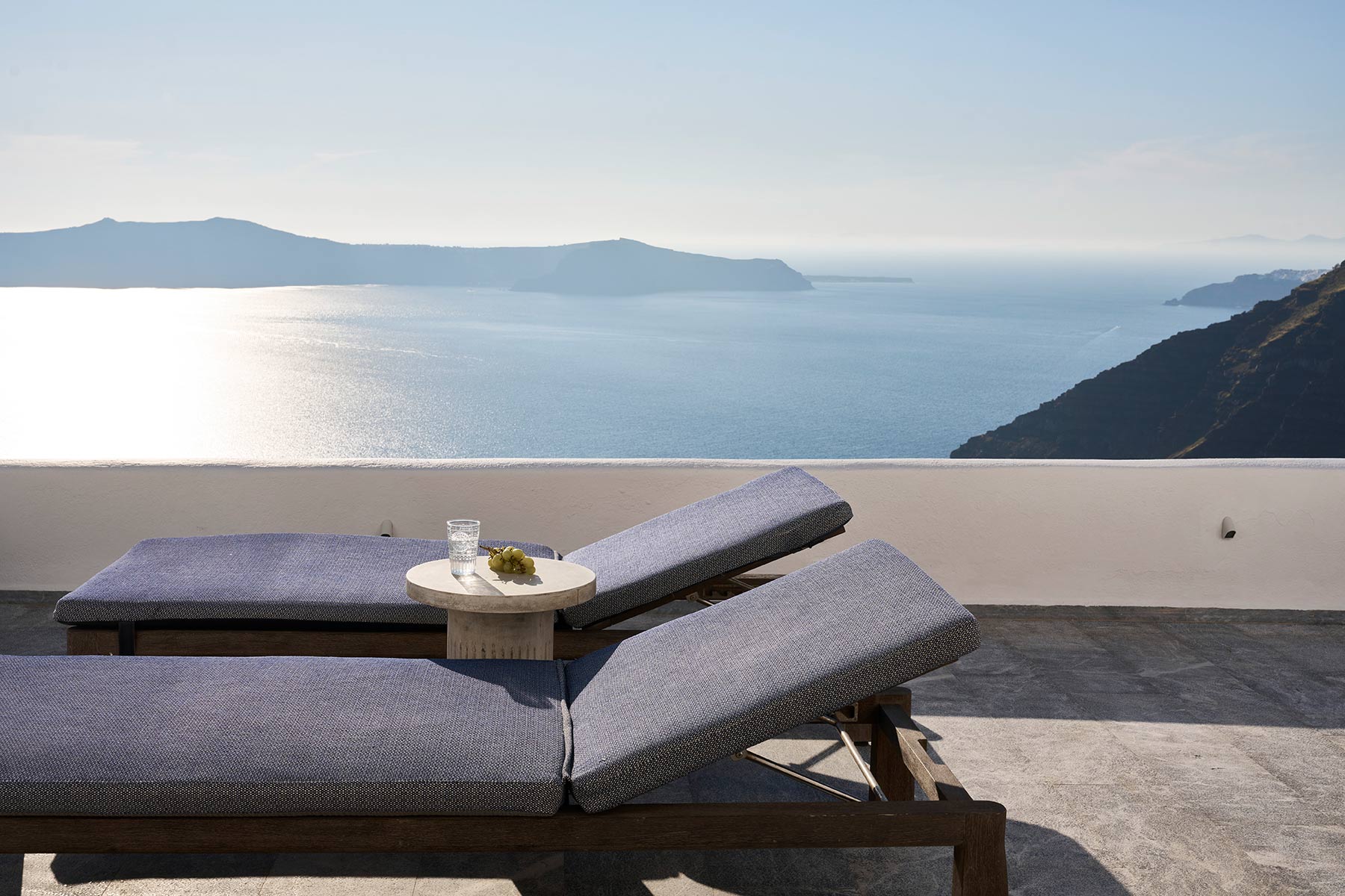 The Gallery, Instants of Elegance